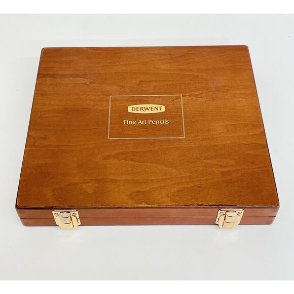 Derwent 48 Blendable Color Pencils w/ Wooden Gift Box Professional Quality New - Picture 2 of 9